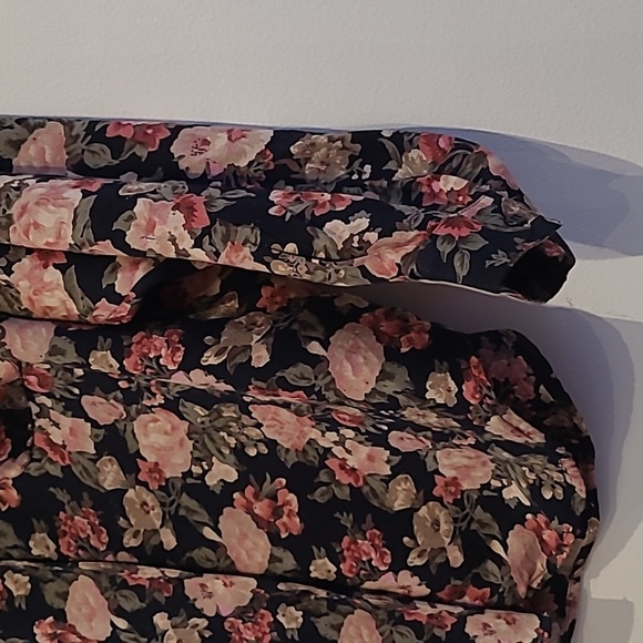 VINTAGE Romantic floral Blouse - Picture 5 of 8